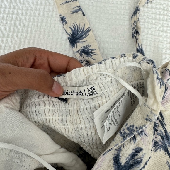 abercrombie & fitch linen blend halter top + midi skirt set. worn once. - Picture 8 of 10